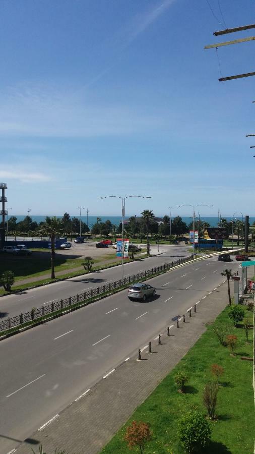 Apartment Lia Batumi Luaran gambar
